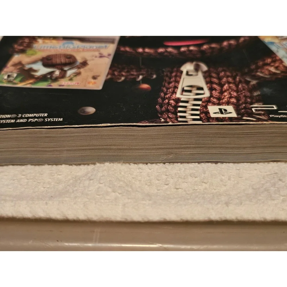 LittleBigPlanet Super Book BradyGames Signature Series Strategy Guide PS3 PSP